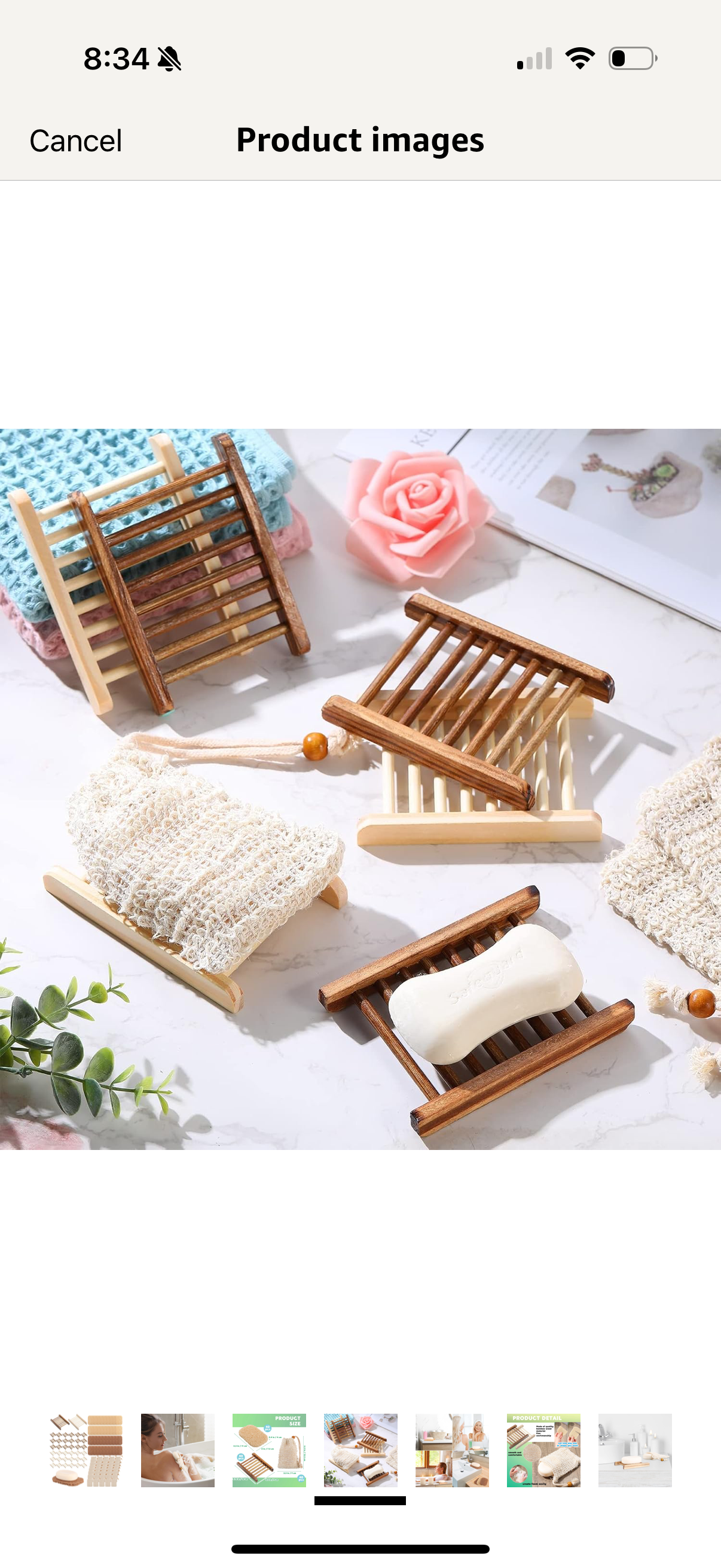 Soap dish with drain pad